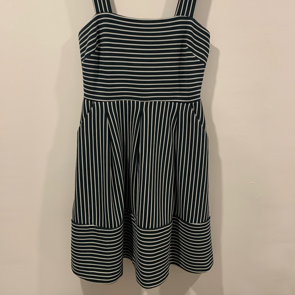 Banana Republic striped dress - Picture 3 of 3
